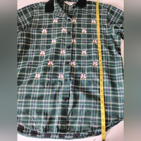Victoria Jones Woman Flannel Plaid Embroidered Ice Skate Velvet Shirt Size 1X - Picture 13 of 13